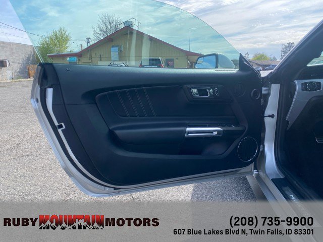 Used 2016 Ford Mustang GT Premium image 10