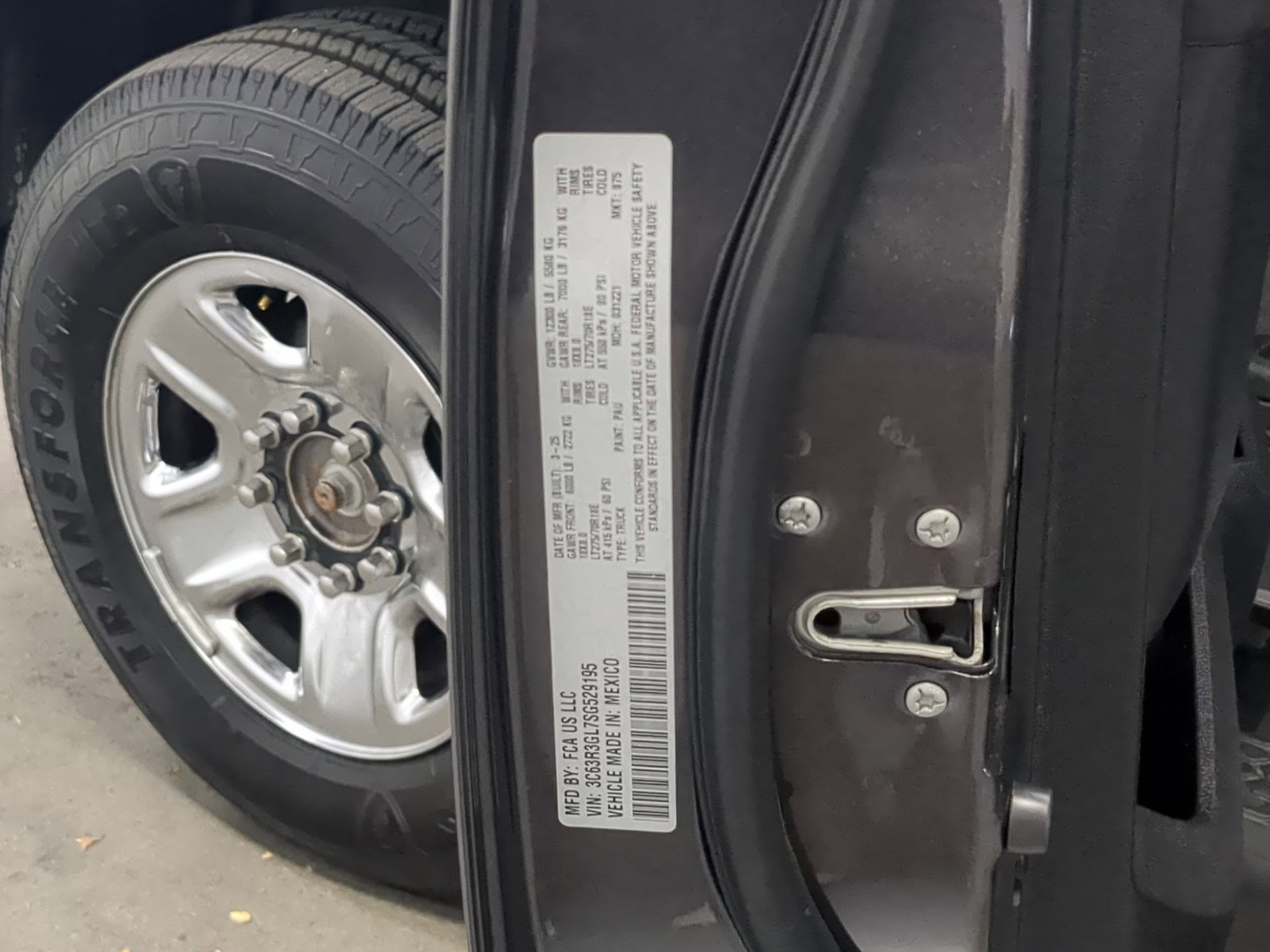 Used 2025 RAM 3500 Tradesman image 24