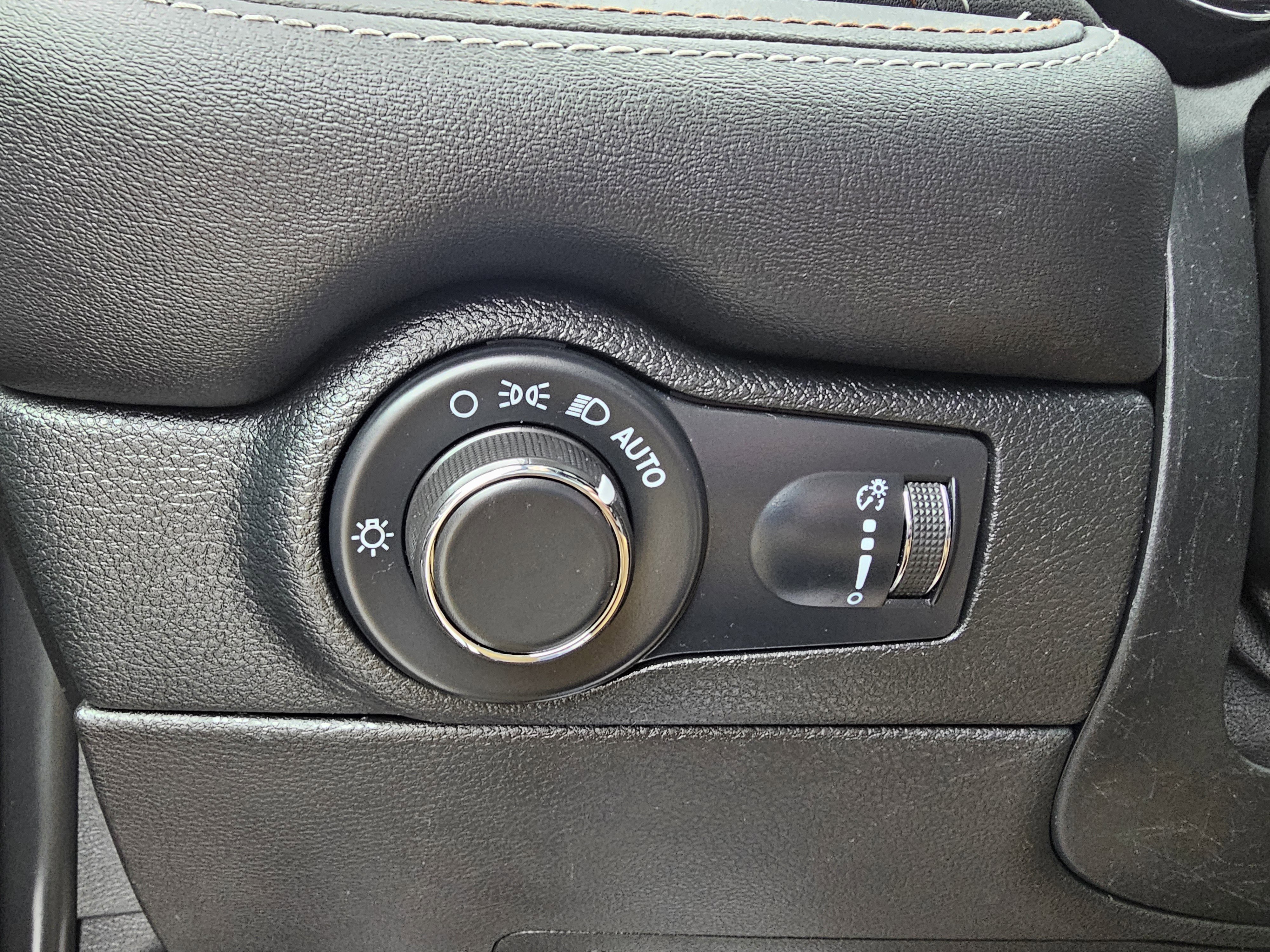 Used 2025 Dodge Durango SRT Hellcat image 27