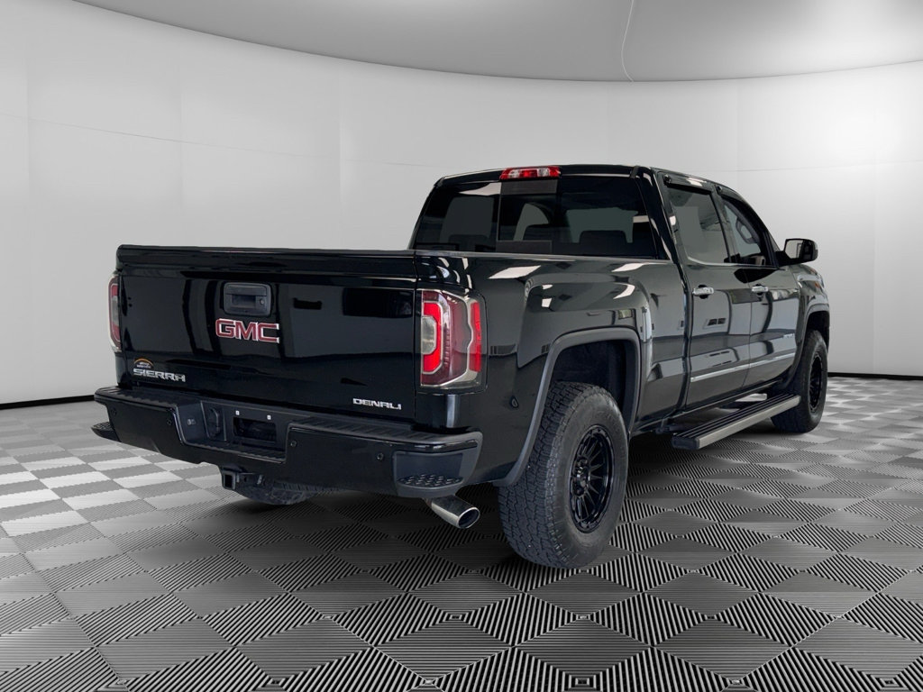 Used 2017 GMC Sierra 1500 Denali w/ Denali Ultimate Package AWD/4WD image 9