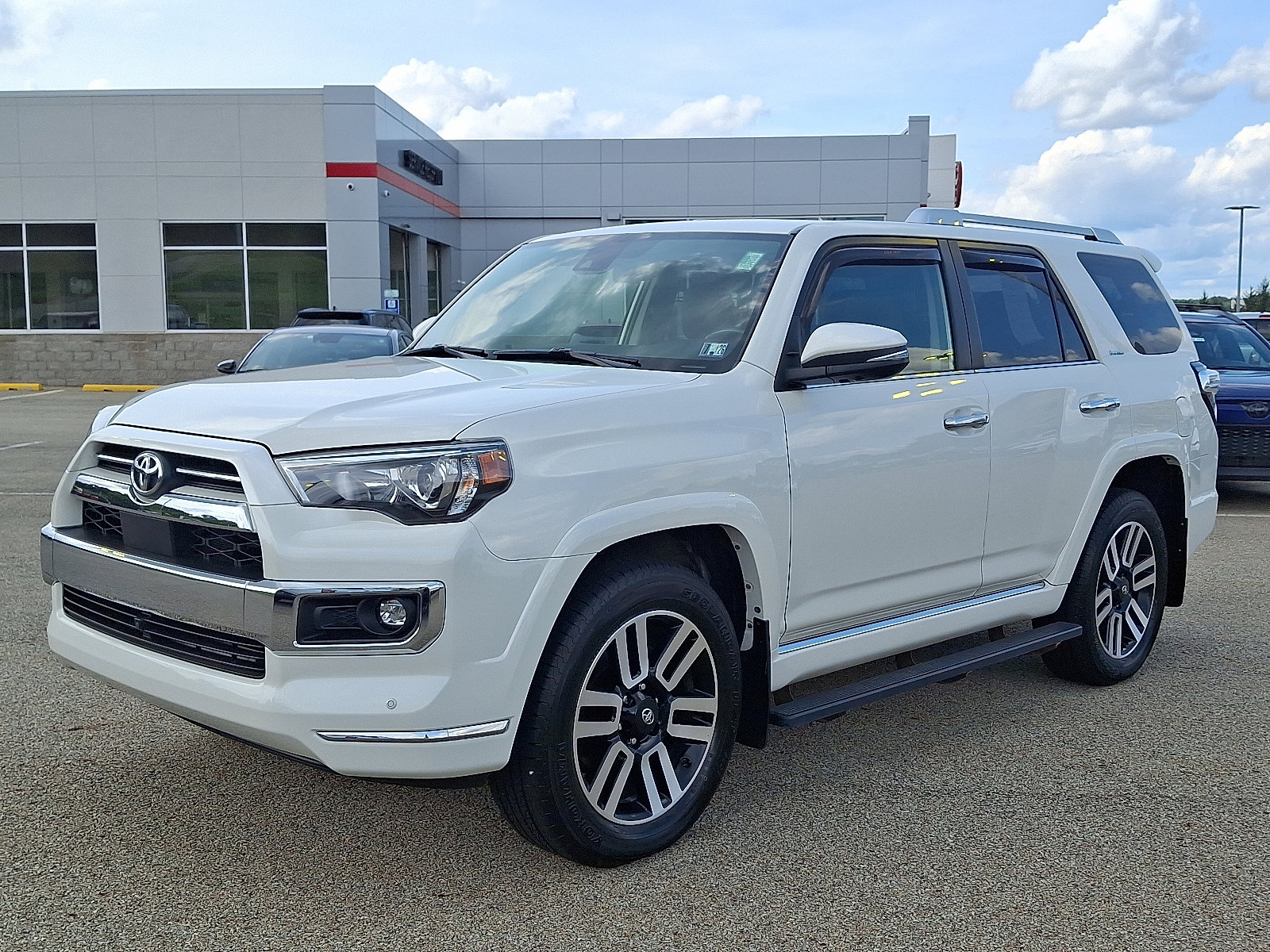 Used 2023 Toyota 4Runner Limited image 3