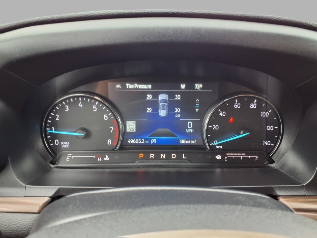 Used 2022 Ford Explorer Limited AWD/4WD image 17