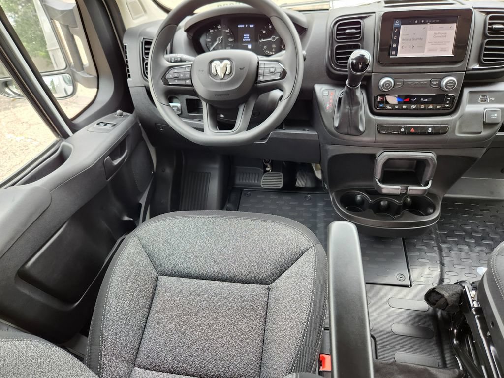 New 2026 RAM ProMaster 3500 w/ Convenience Group FWD image 24