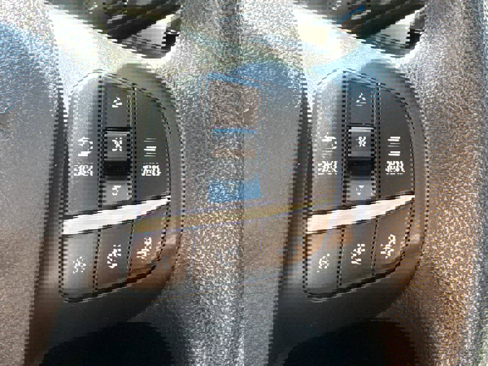 Used 2022 Ford Escape SE image 21