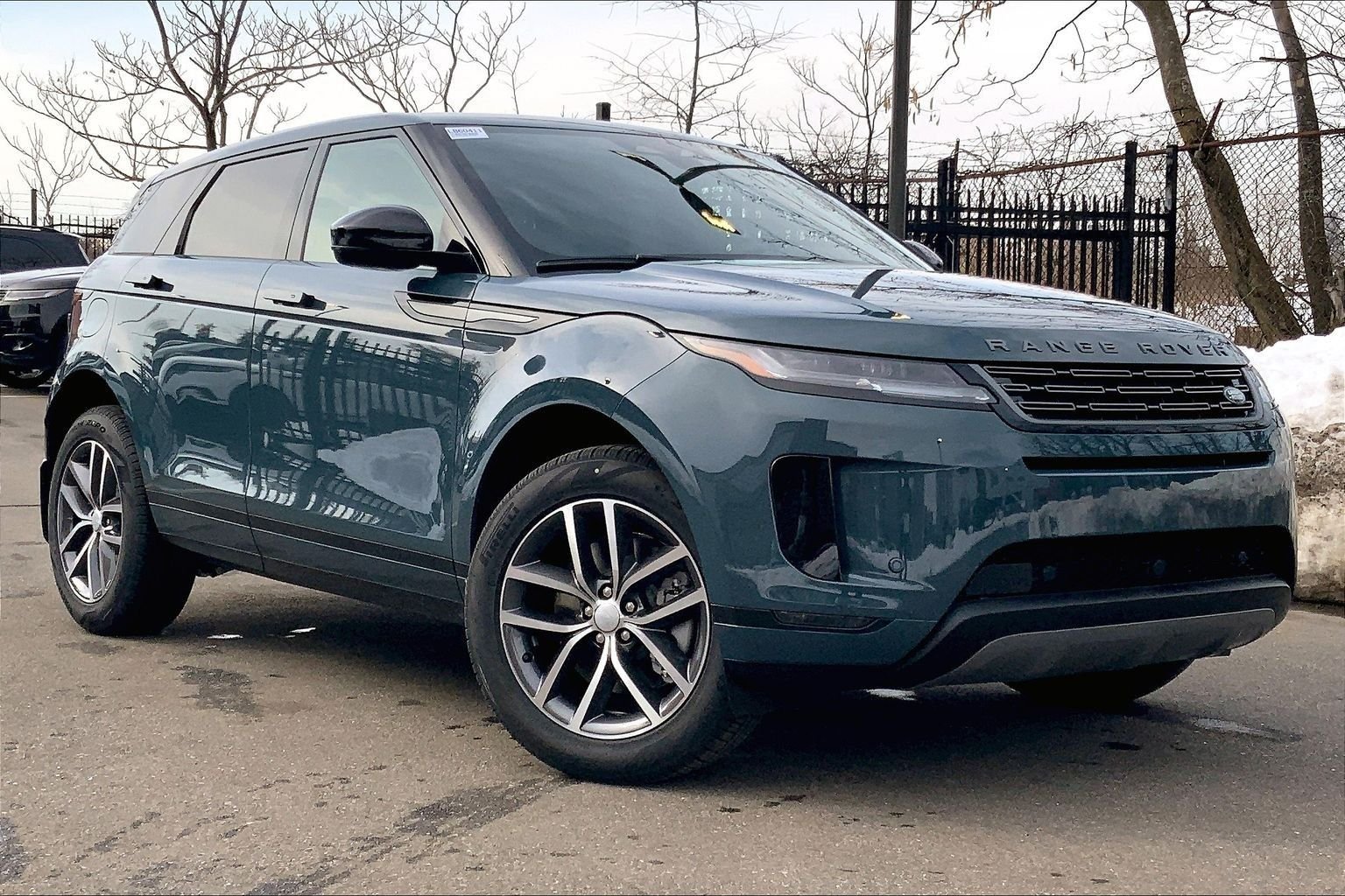 New 2026 Land Rover Range Rover Evoque S AWD/4WD image 2