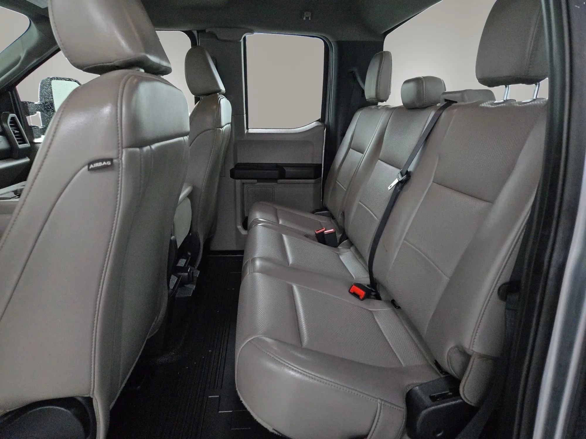 Used 2020 Ford F250 XL w/ Power Equipment Group image 10