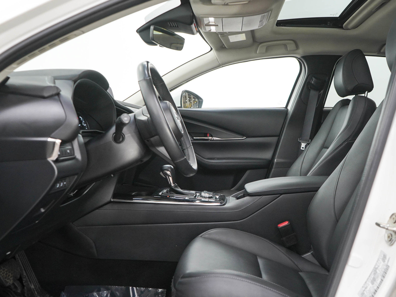Used 2022 MAZDA CX-30 AWD 2.5 S w/ Preferred Package image 22