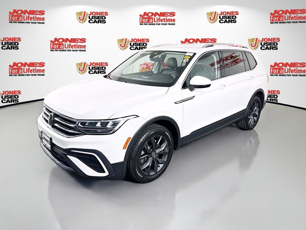 Used 2022 Volkswagen Tiguan SE AWD/4WD image 12
