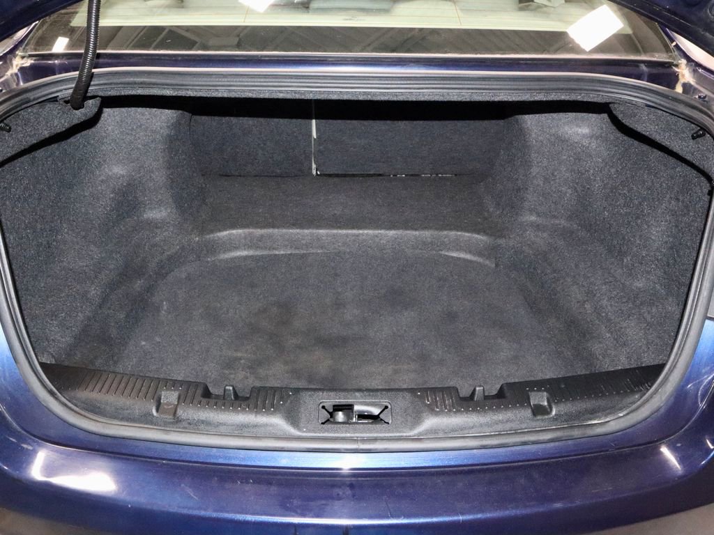 Used 2011 Ford Taurus SEL w/ 201A Rapid Spec Order Code FWD image 14