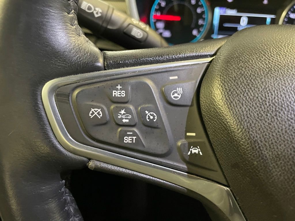 Used 2018 Chevrolet Equinox Premier w/ LPO, Cargo Package image 17