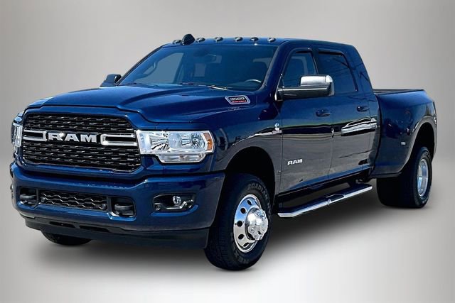 Used 2022 RAM 3500 Big Horn w/ Level 1 Equipment Group image 2