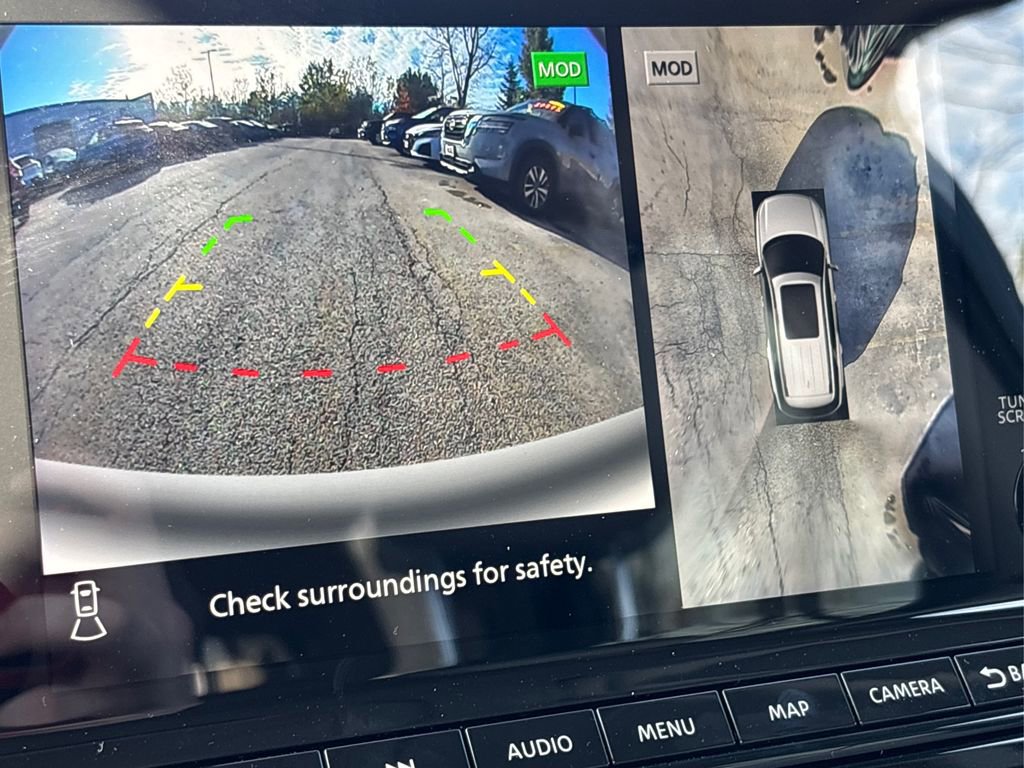 New 2025 Nissan Pathfinder SL image 33