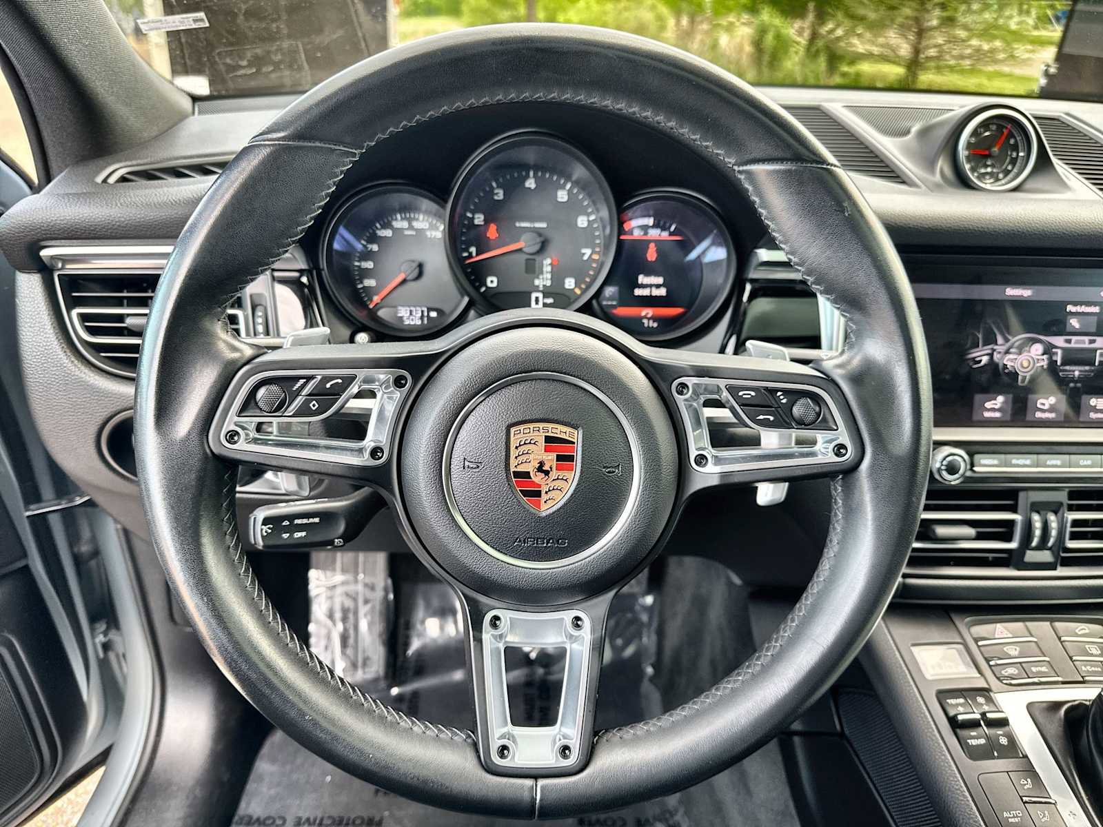 Used 2020 Porsche Macan image 21