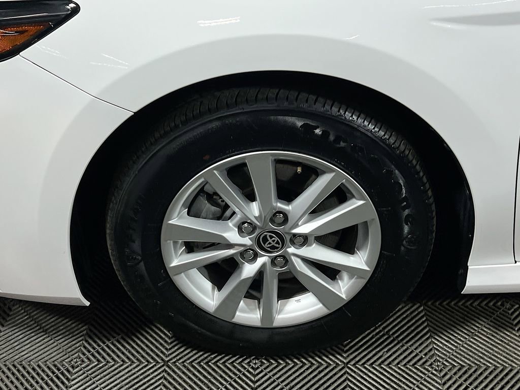 Certified 2025 Toyota Camry LE image 27