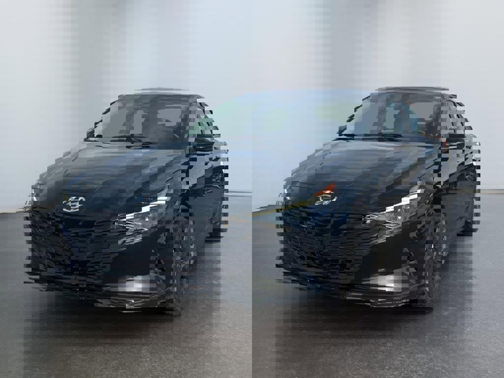 Used 2023 Hyundai Elantra SEL