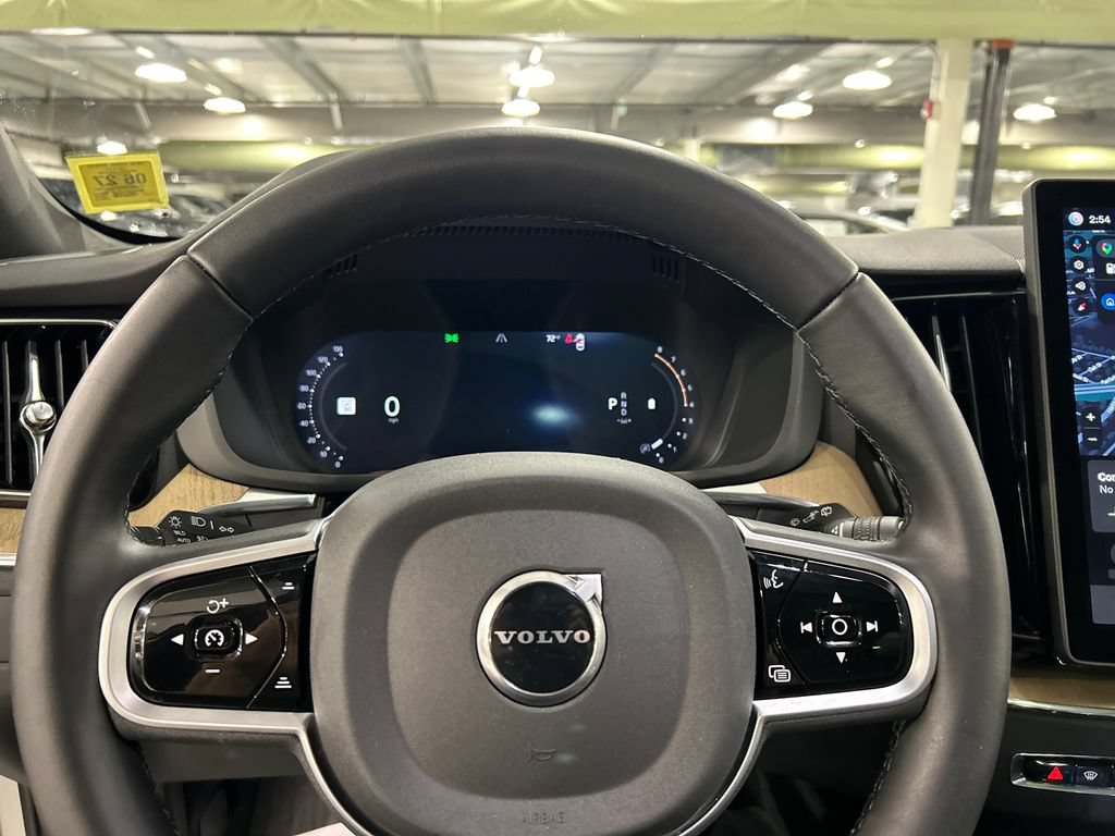 Used 2026 Volvo XC60 B5 Plus w/ Protection Package Premier AWD/4WD image 12
