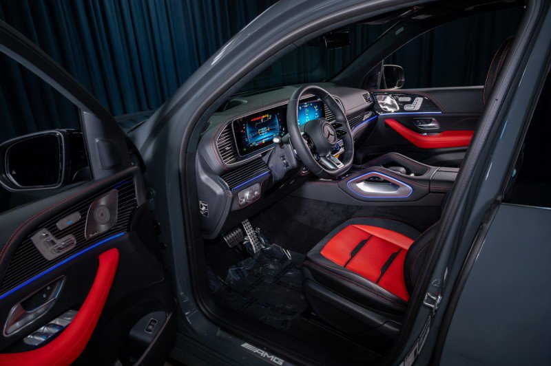 New 2026 Mercedes-Benz GLE 63 AMG S image 10