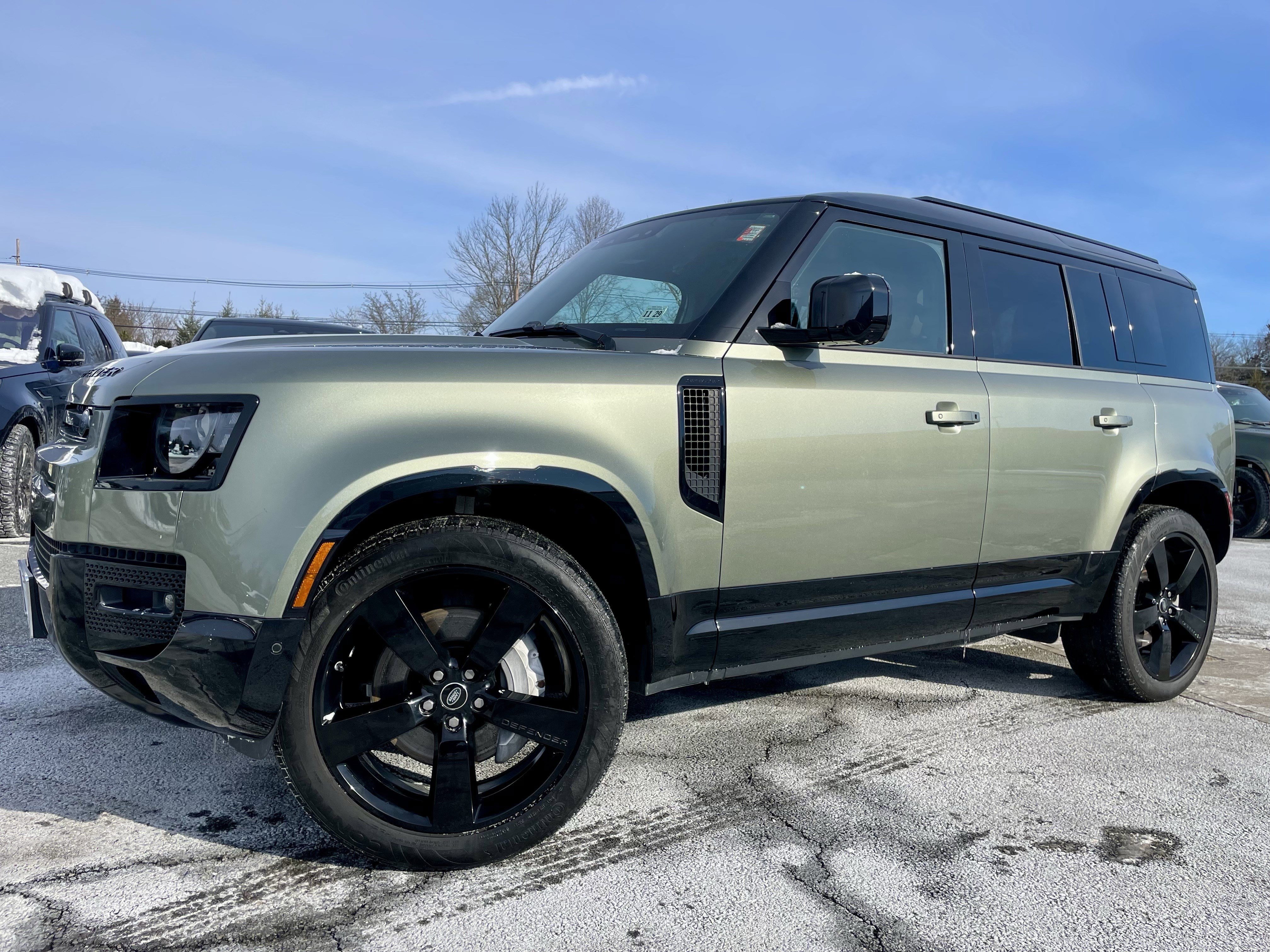 Used 2025 Land Rover Defender 110 X-Dynamic SE image 68