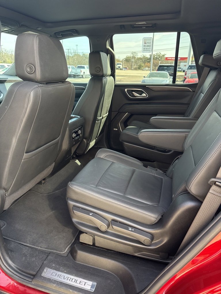 Used 2024 Chevrolet Tahoe Z71 w/ Luxury Package image 6