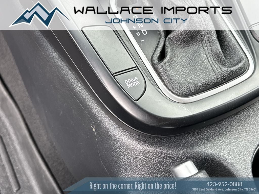 Used 2024 Kia Soul LX w/ Option Group 015 FWD image 25