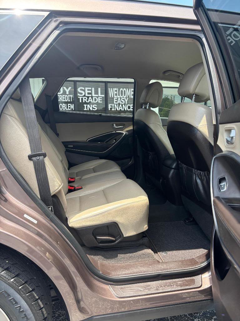 Used 2014 Hyundai Santa Fe GLS AWD/4WD image 24