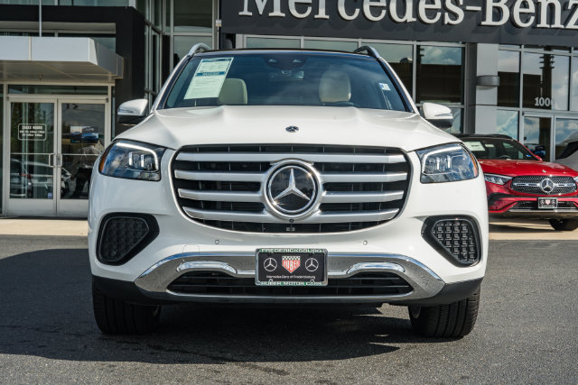 Certified 2025 Mercedes-Benz GLS 450 4MATIC image 2