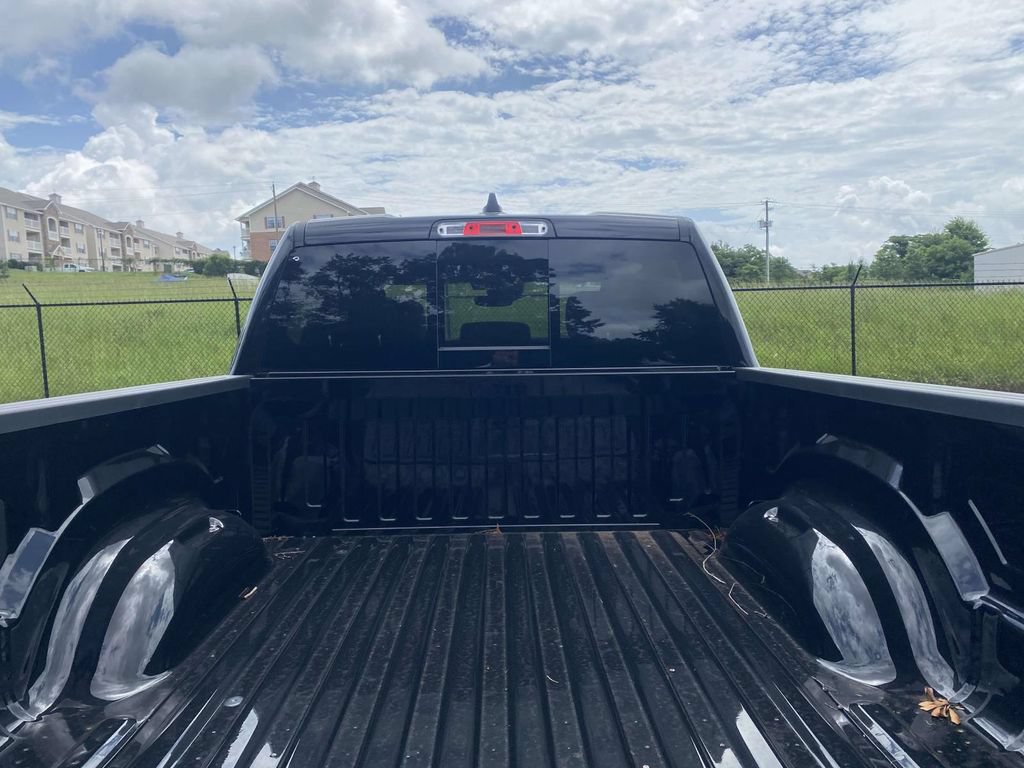 New 2026 RAM 1500 Laramie w/ Night Edition AWD/4WD image 9