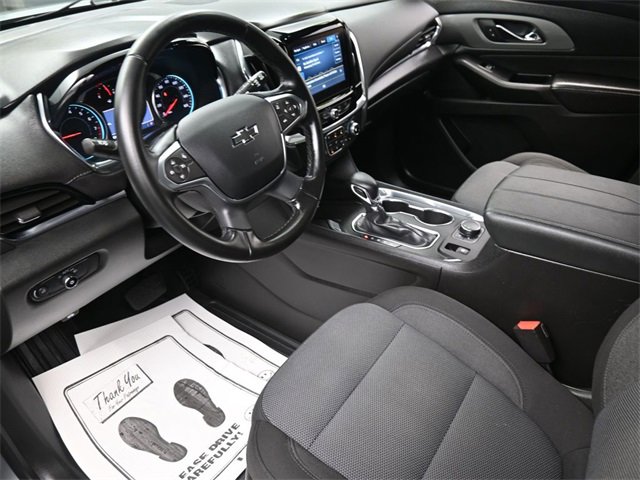 Used 2023 Chevrolet Traverse LT image 18