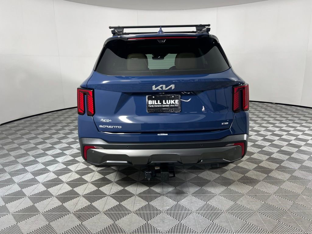 Used 2024 Kia Sorento SX Prestige w/ Olive Brown Leather Package image 7