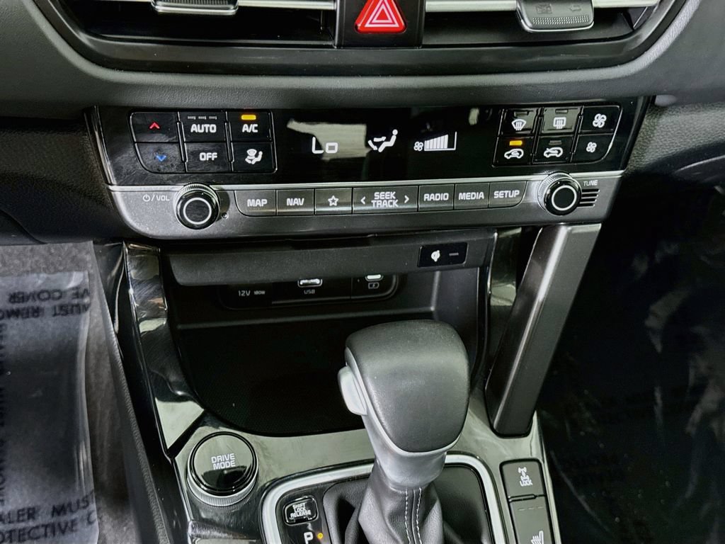 Used 2025 Kia Seltos EX AWD/4WD image 10