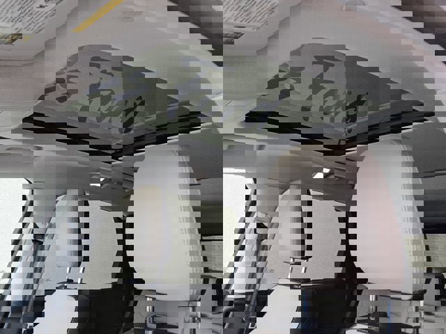 Used 2022 Ford Escape SEL image 24