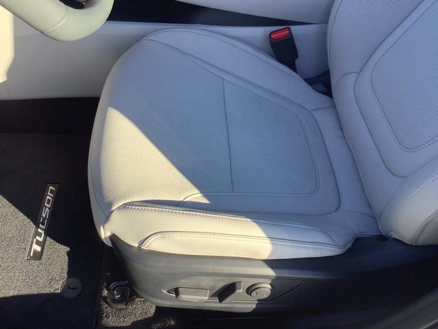 New 2026 Hyundai Tucson Limited image 9