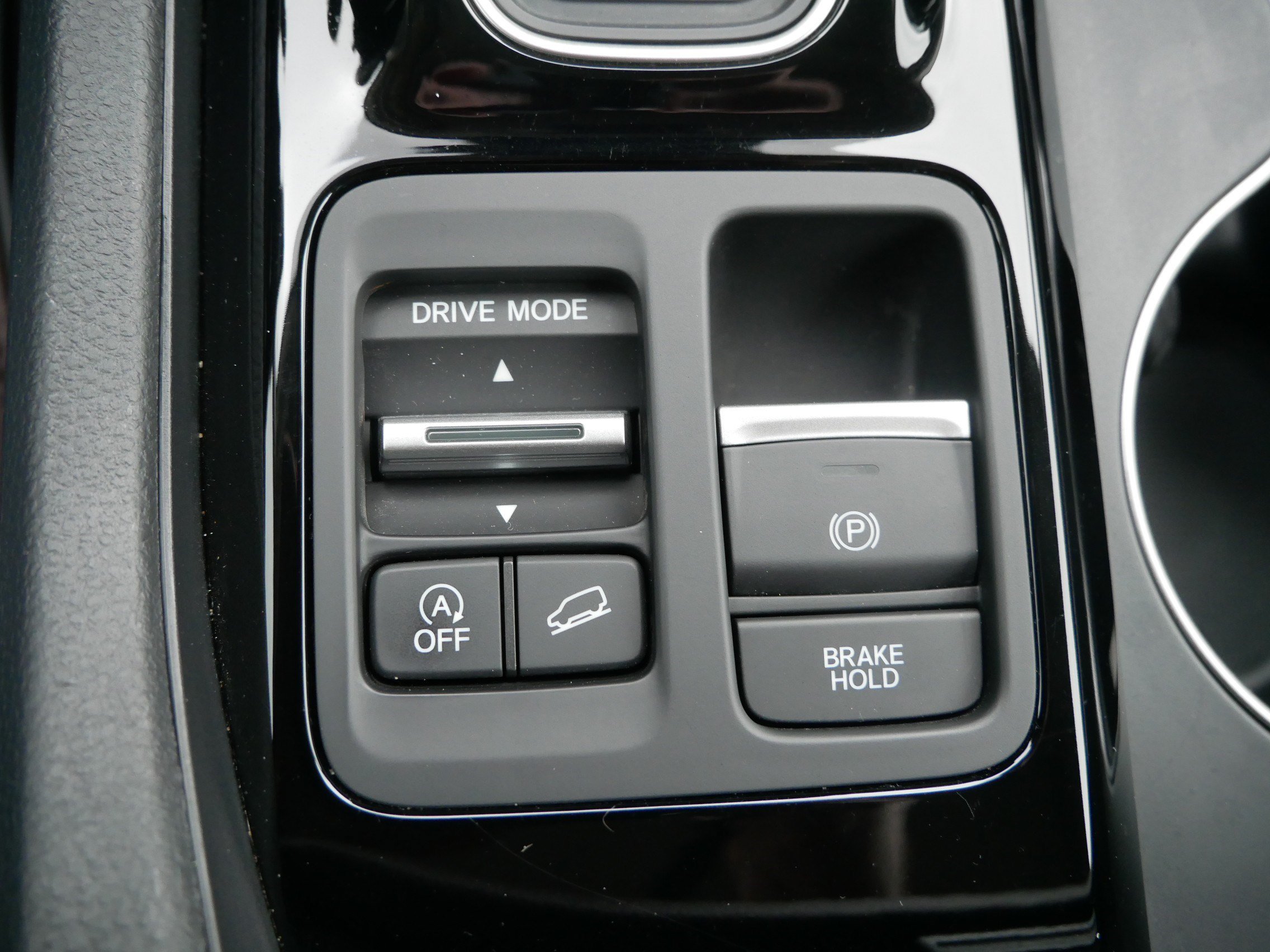 Certified 2024 Honda Pilot Elite image 32