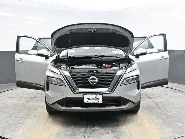 Used 2023 Nissan Rogue SV image 33