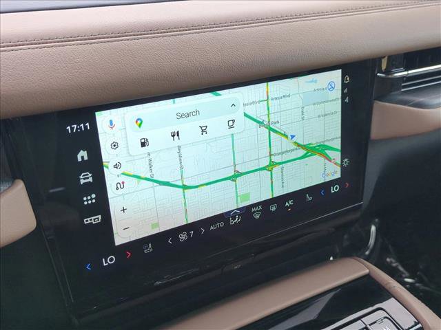 Used 2025 Lincoln Navigator Black Label image 13