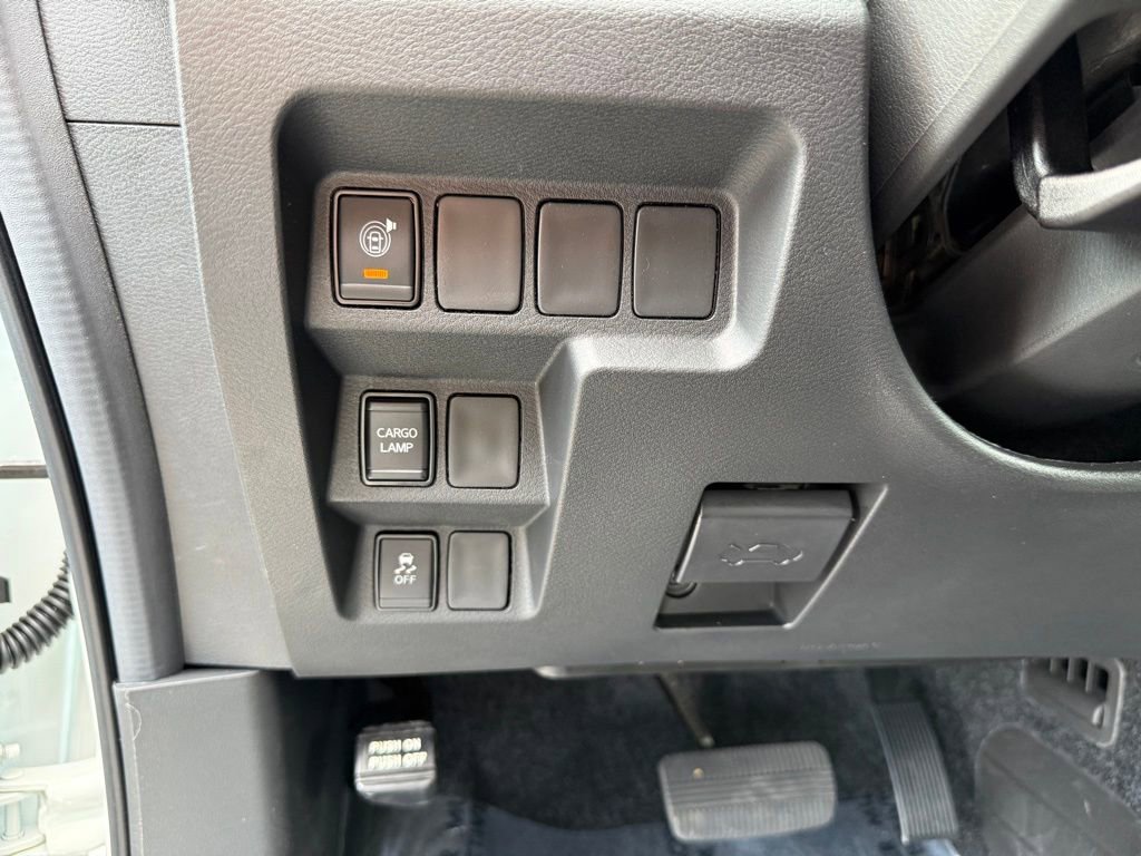 New 2026 Nissan Frontier SV AWD/4WD image 8
