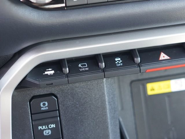 Used 2023 Toyota Tundra Platinum w/ Advanced Package image 40