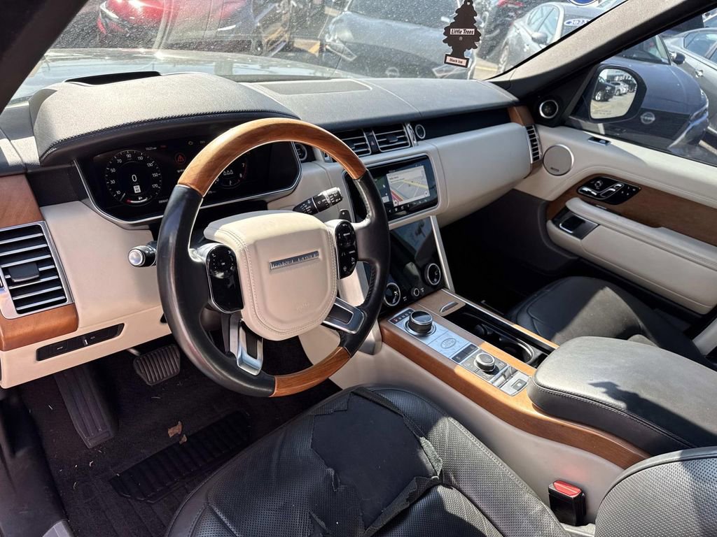 Used 2019 Land Rover Range Rover Long Wheelbase Supercharged image 18