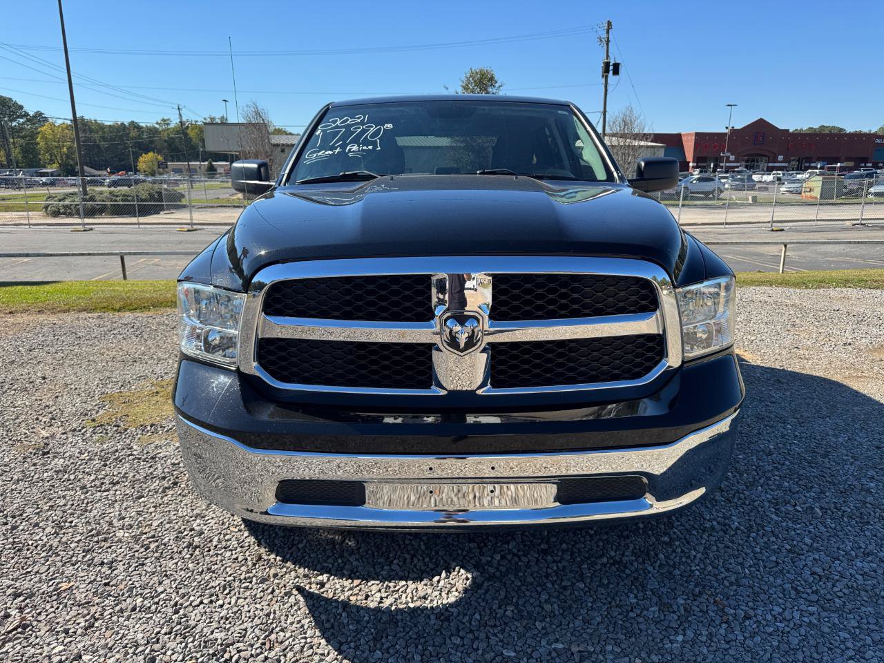 Used 2021 RAM 1500 Classic SLT RWD image 6