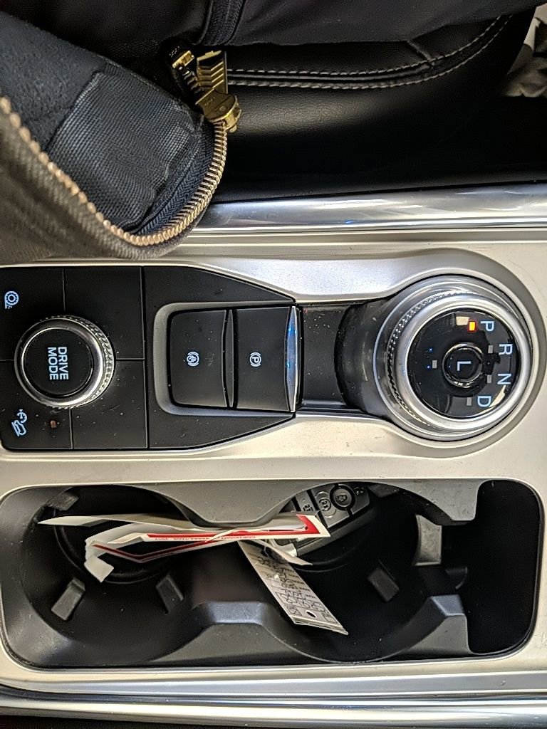 Used 2022 Ford Explorer XLT w/ Equipment Group 202A image 24