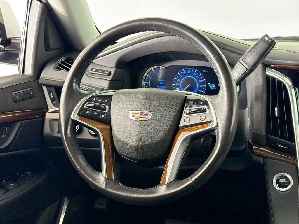 Used 2019 Cadillac Escalade ESV Luxury image 21