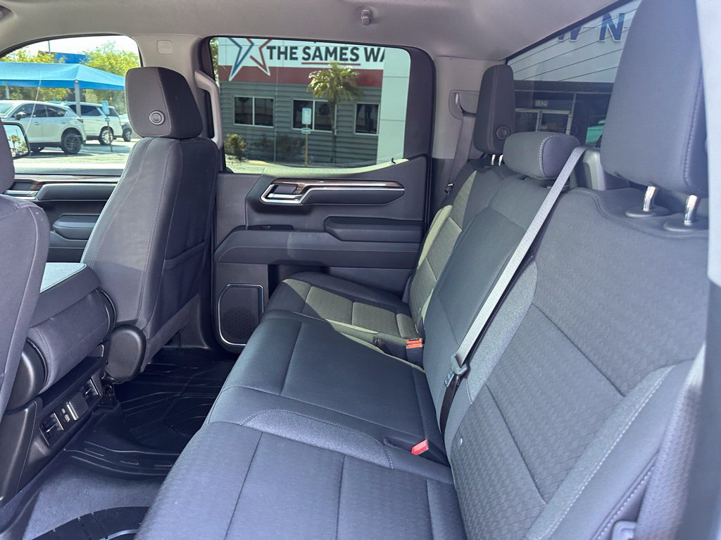 Used 2026 Chevrolet Silverado 1500 LT RWD image 17