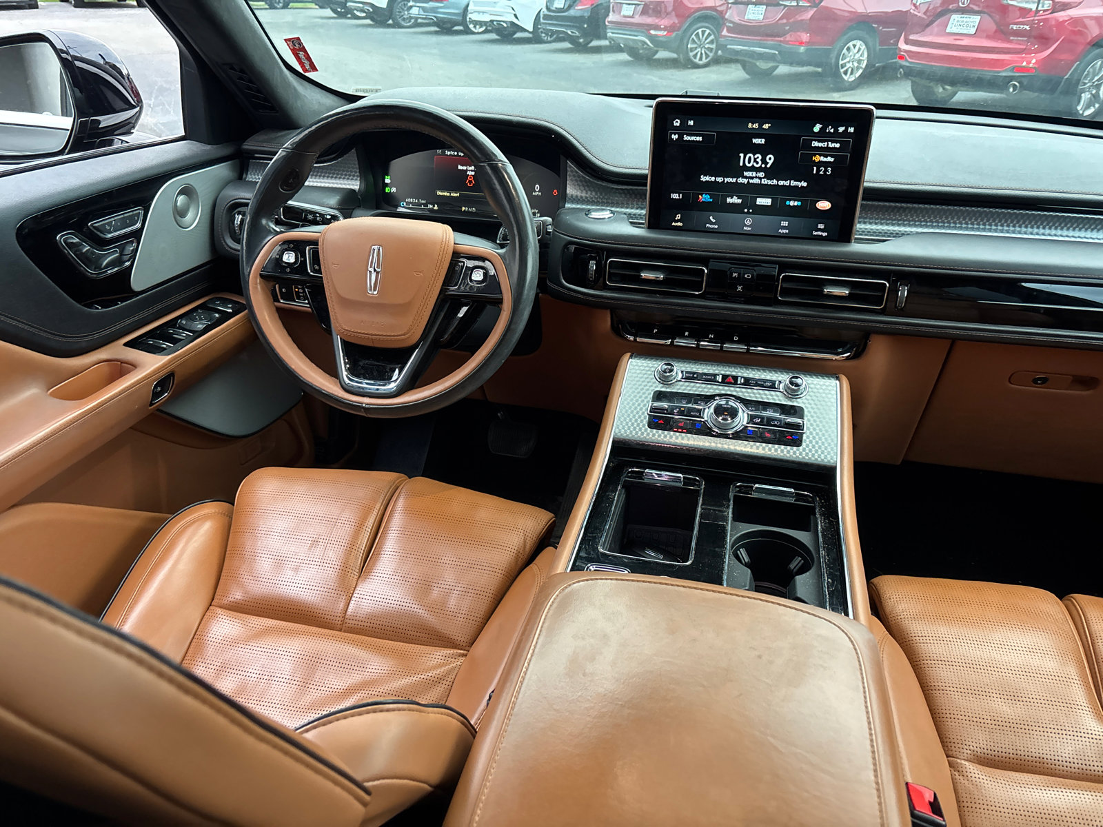 Used 2023 Lincoln Aviator Black Label w/ Class IV Trailer Tow Package image 32