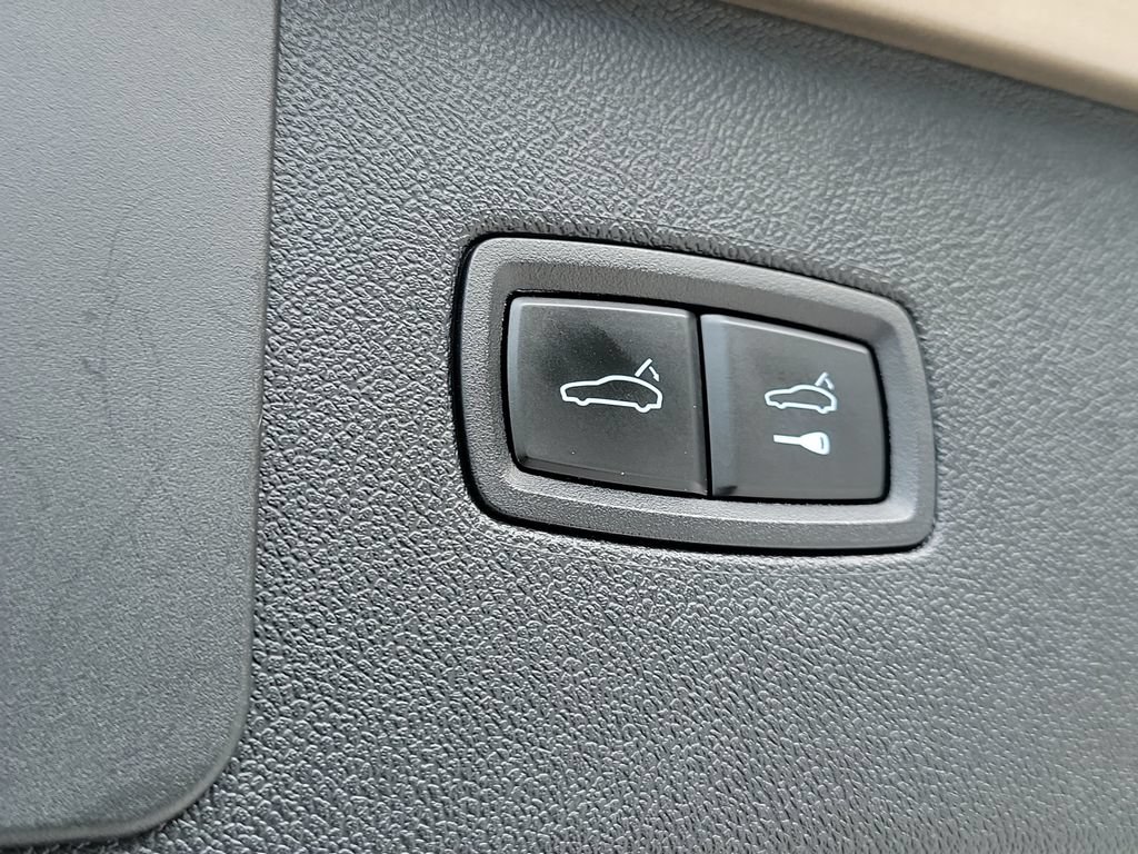 Used 2019 Porsche Cayenne Turbo AWD/4WD image 12