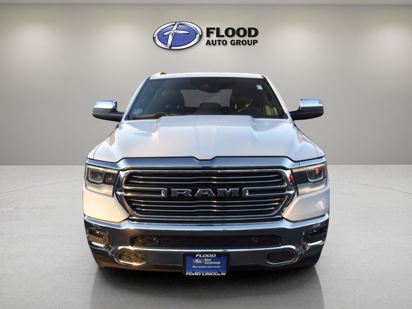 Used 2023 RAM 1500 Laramie image 2