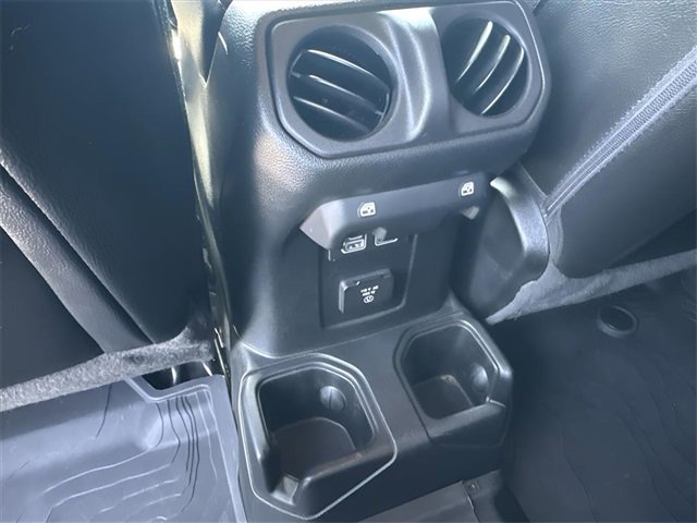 Used 2023 Jeep Gladiator Overland image 19