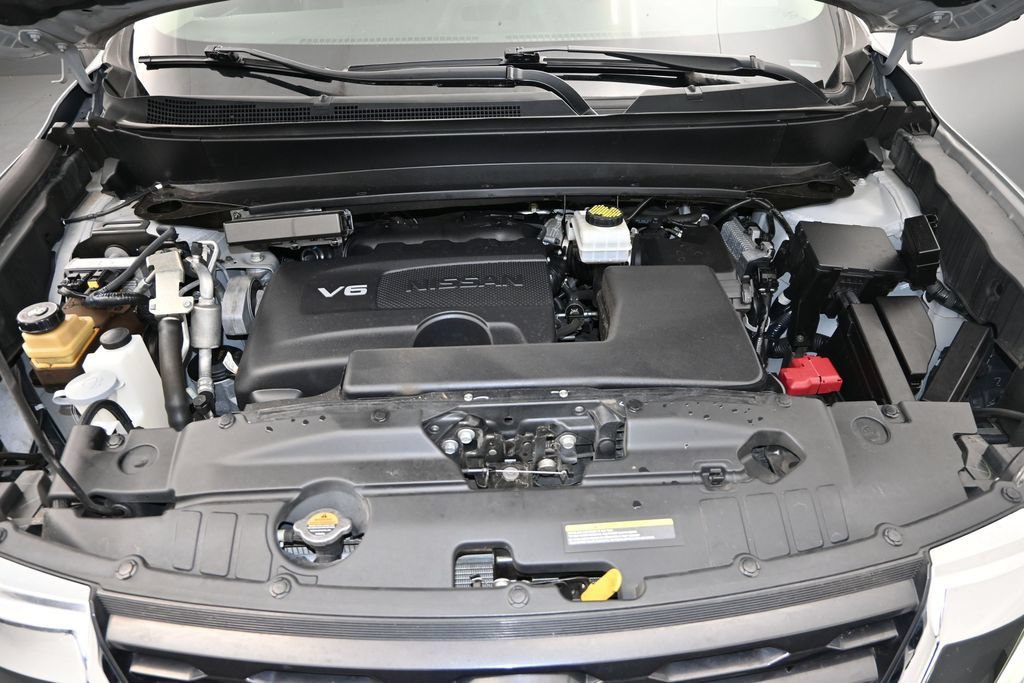 Used 2020 Nissan Pathfinder SL AWD/4WD image 27