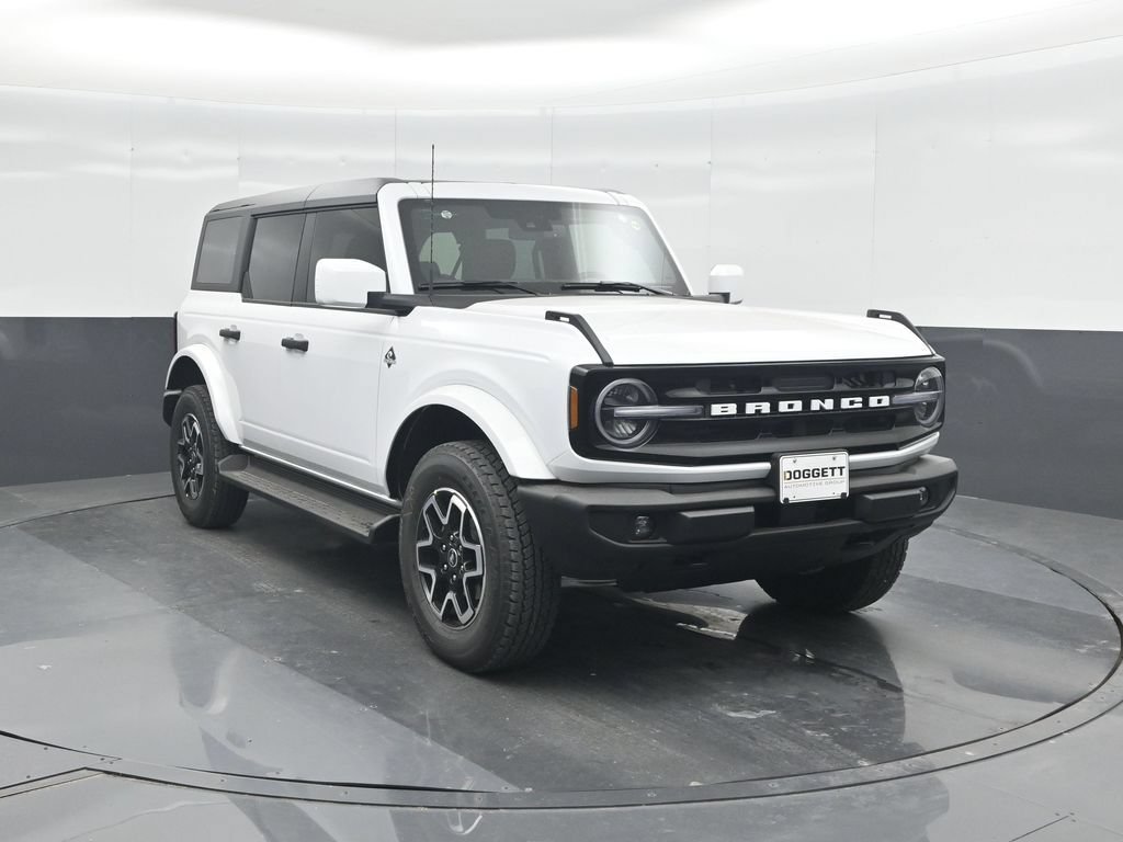 New 2026 Ford Bronco Outer Banks AWD/4WD image 8