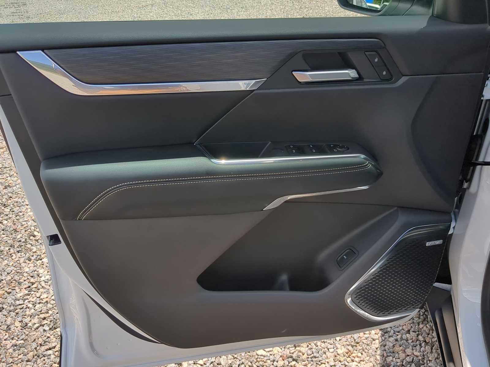 New 2025 GMC Acadia Elevation w/ Black Edition image 11