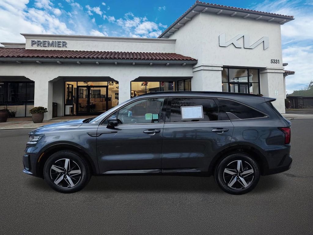 Certified 2021 Kia Sorento S FWD image 5